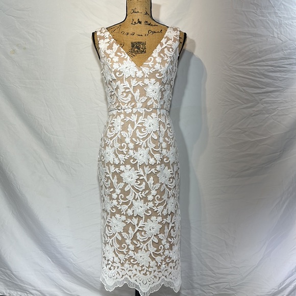 HOST PICK Anthro BHLDN Hansel dress 2 white floral sequin wedding rehearsal hoco - Picture 4 of 13